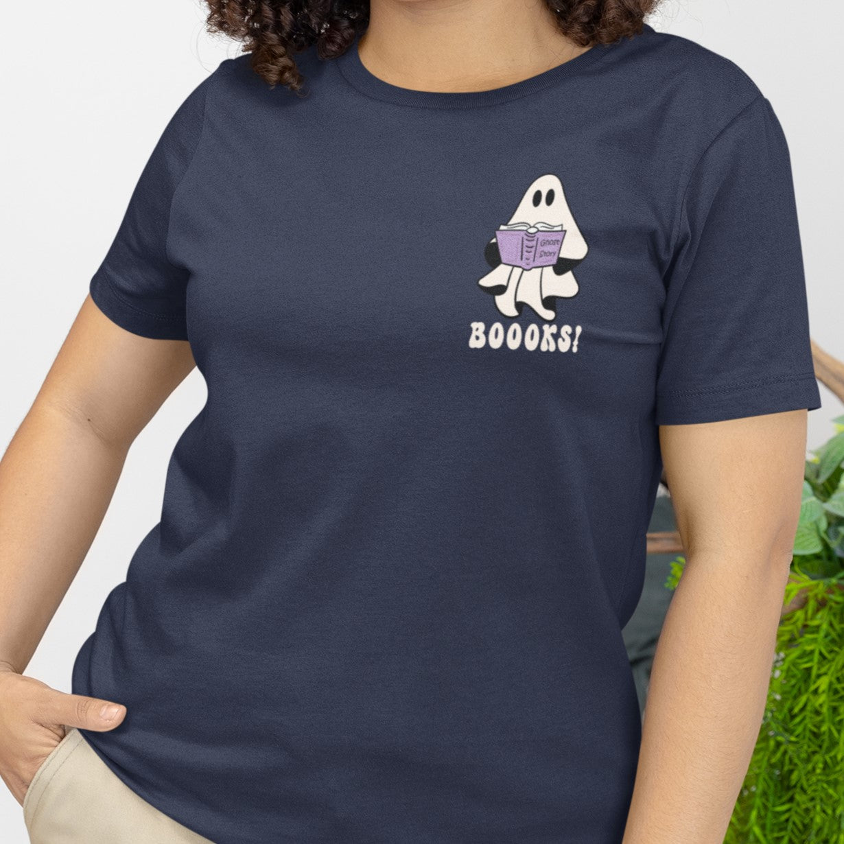 Small Ghost Reading Boooks! - Halloween Unisex T-shirt