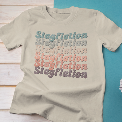 Stagflation on Repeat Modern-Retro - T-shirt