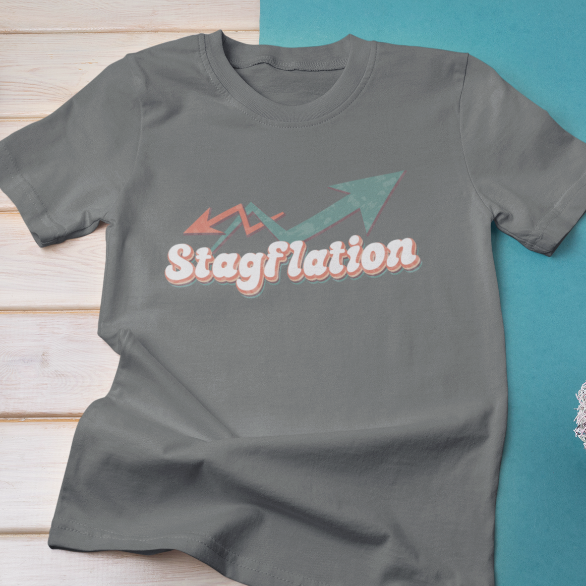 Stagflation Arrows Modern-Retro - T-shirt