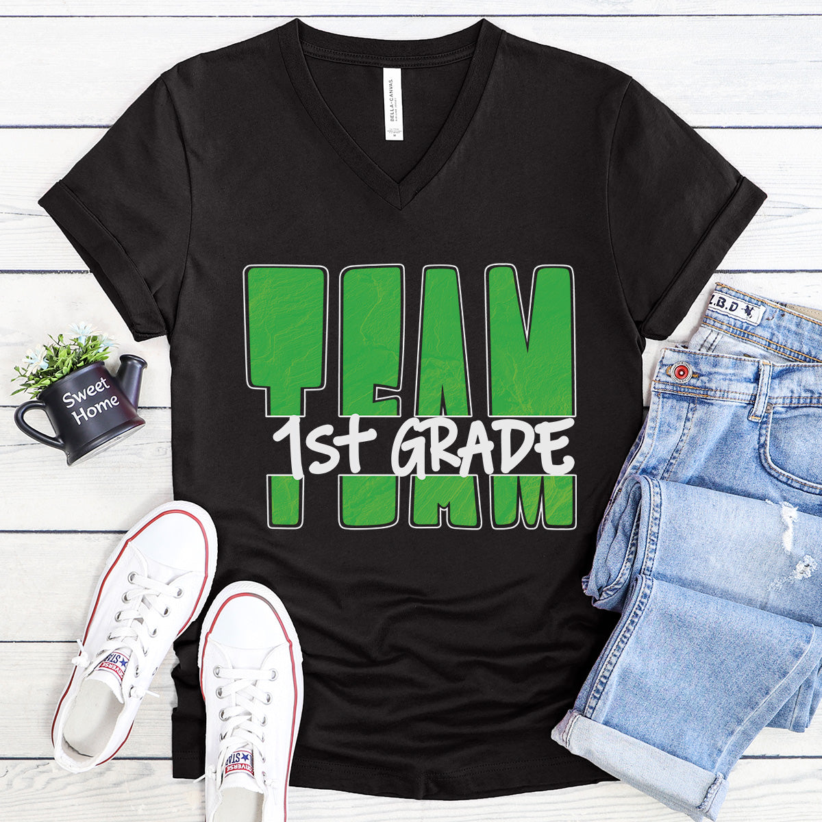 TEAM 1st Grade - Leaf Green - V-neck T-shirt